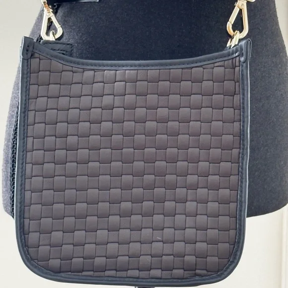 MZ WALLACE NEW MAGNET WOVEN BOX CROSSBODY BAG - Picture 15 of 16